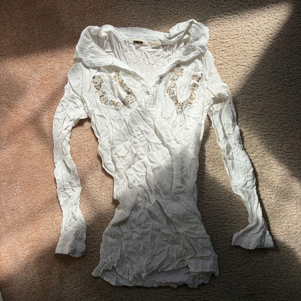 Miss Me y2k vntg white crinkle henley top embroidered rhinestone pockets